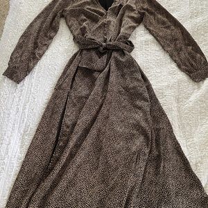 Vince Camuto Maxi Wrap long sleeve dress